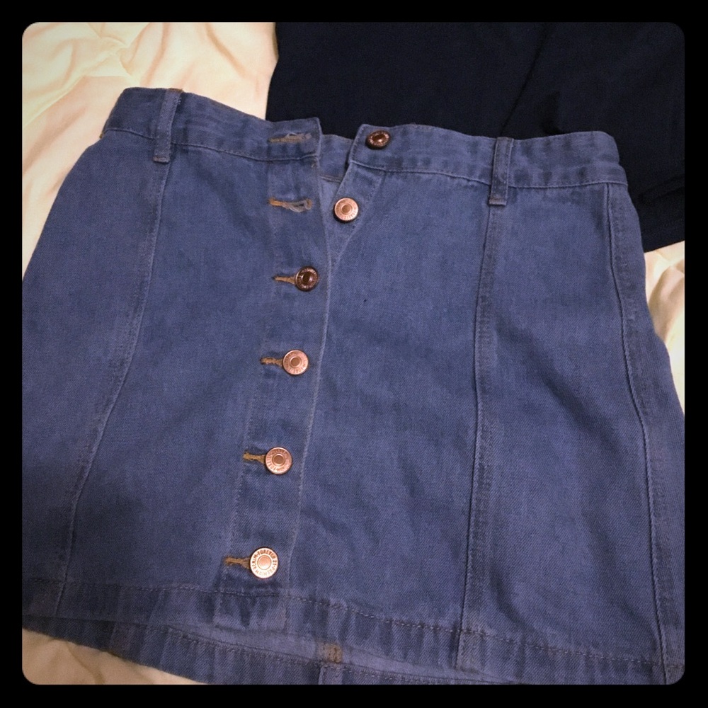 Mini jean skirt
